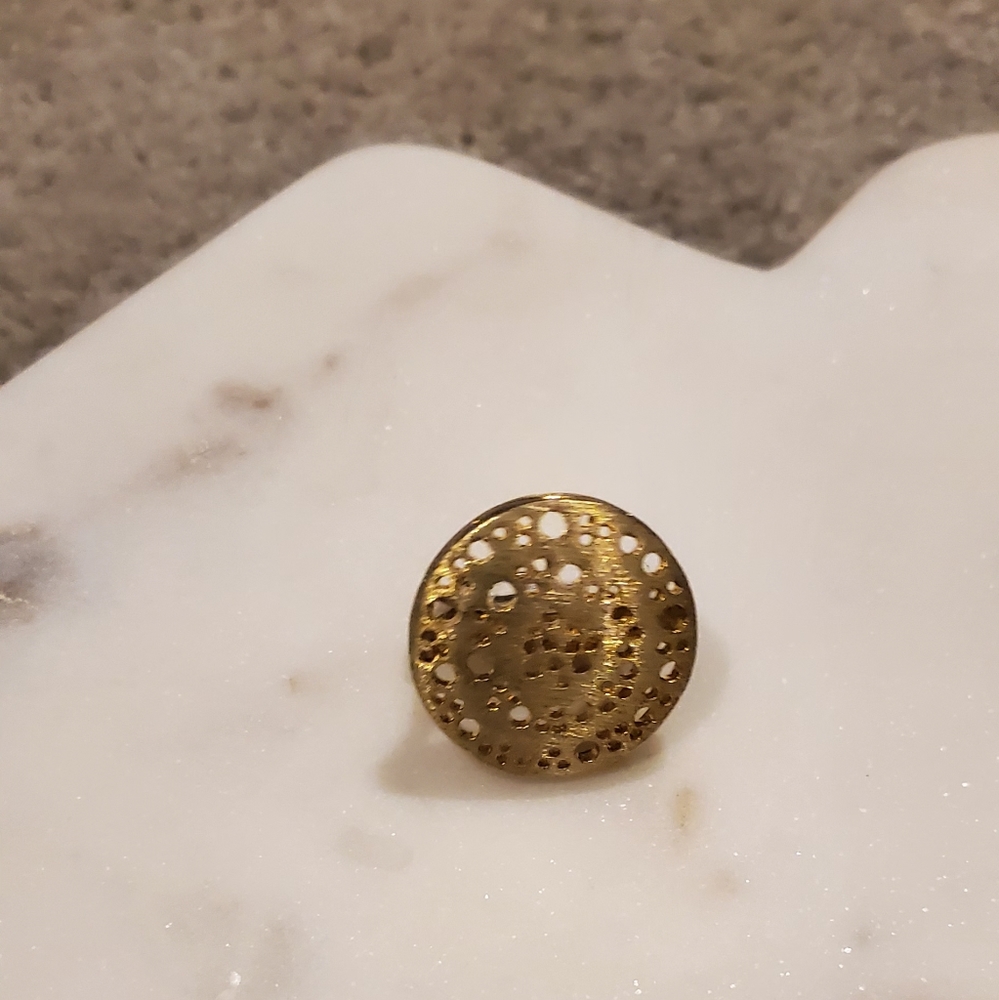 Golden Touch Ring - Picture 4 of 4